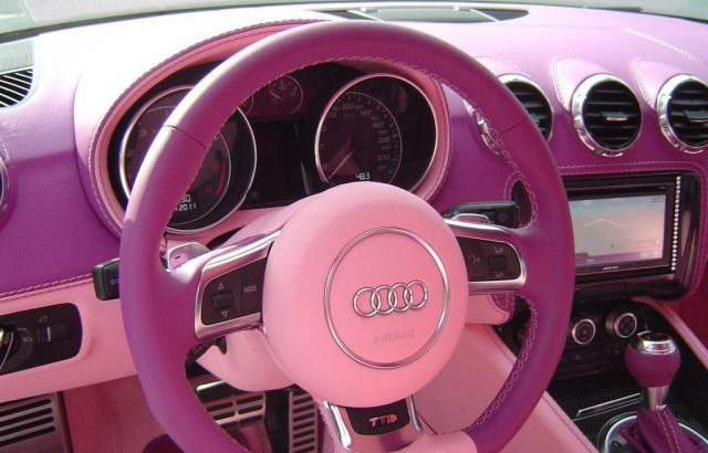 Audi a1 Pink